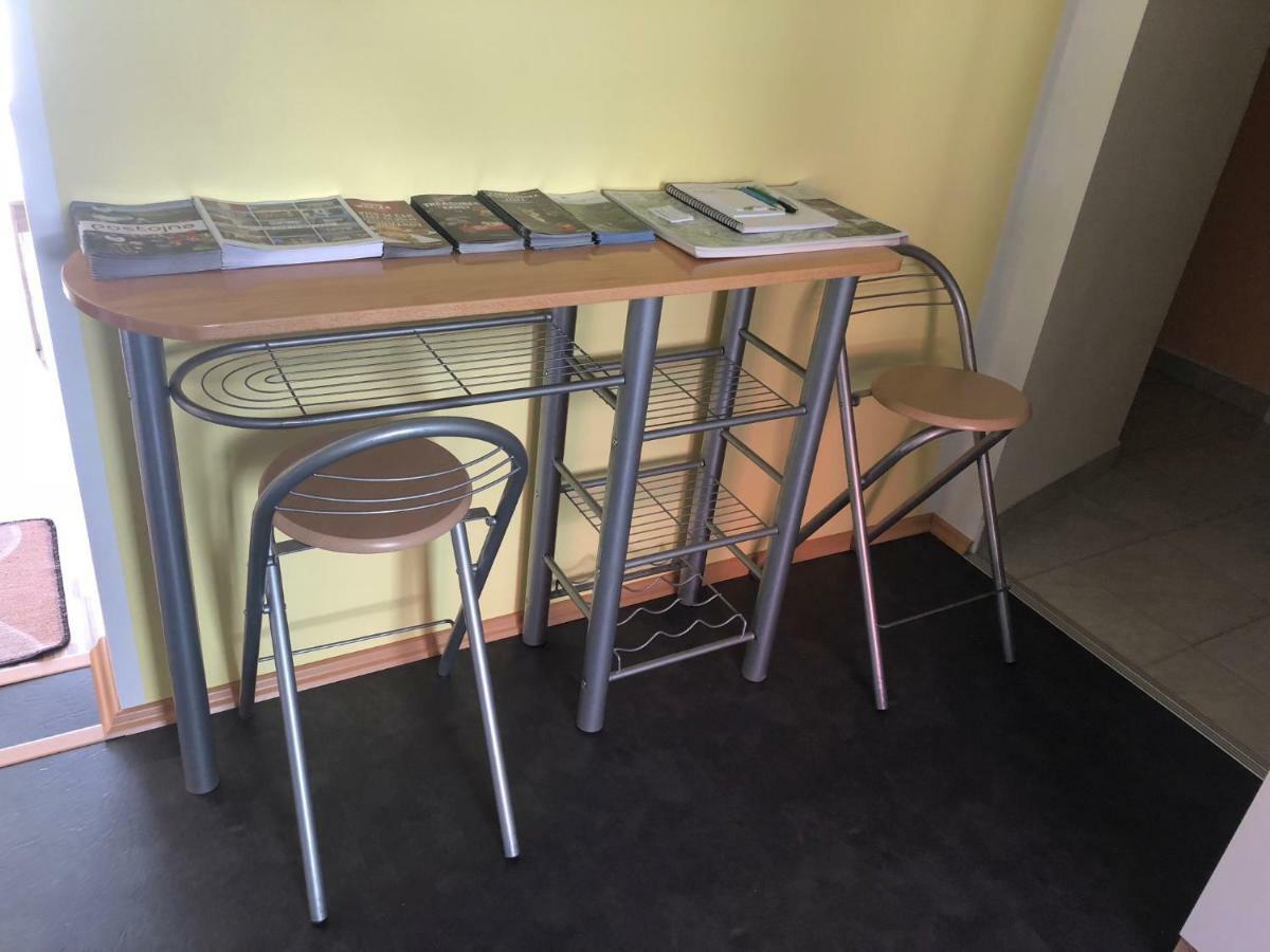 Apartma Mahnic Postojna Buitenkant foto